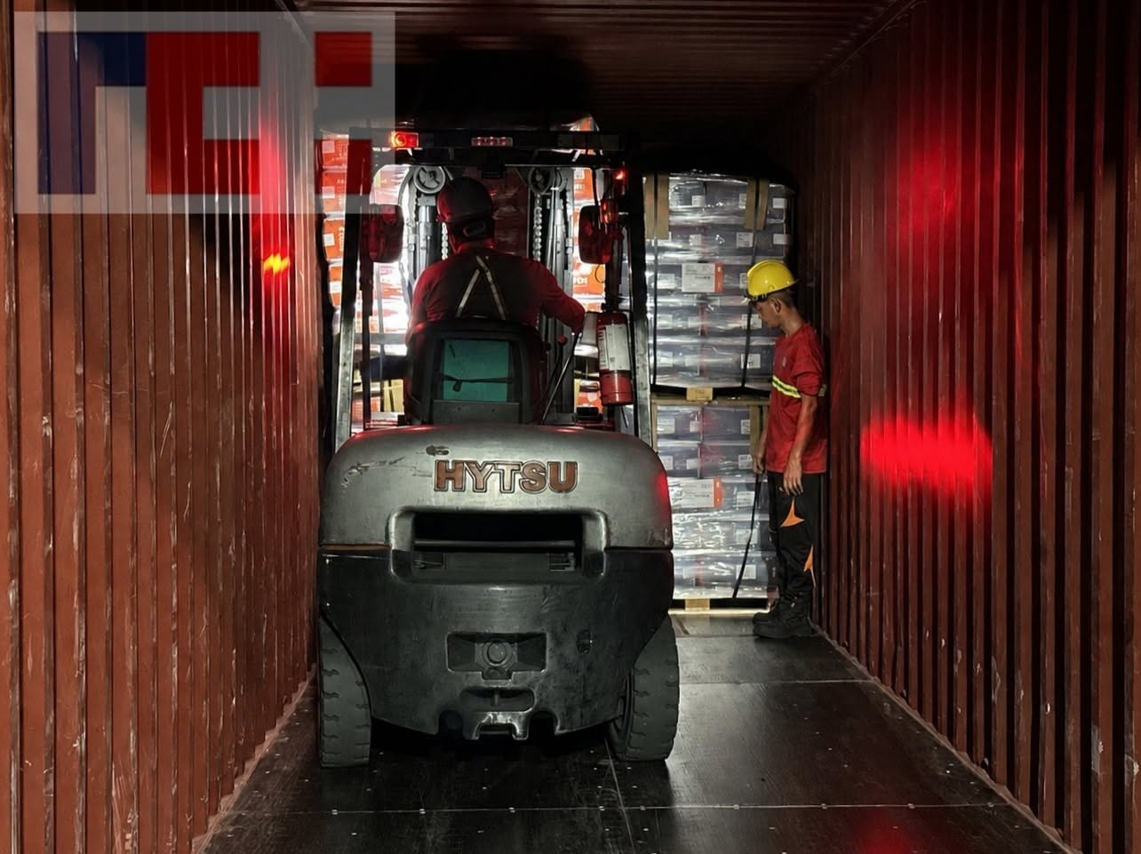 RCT Marine loading supervision with safety equipment